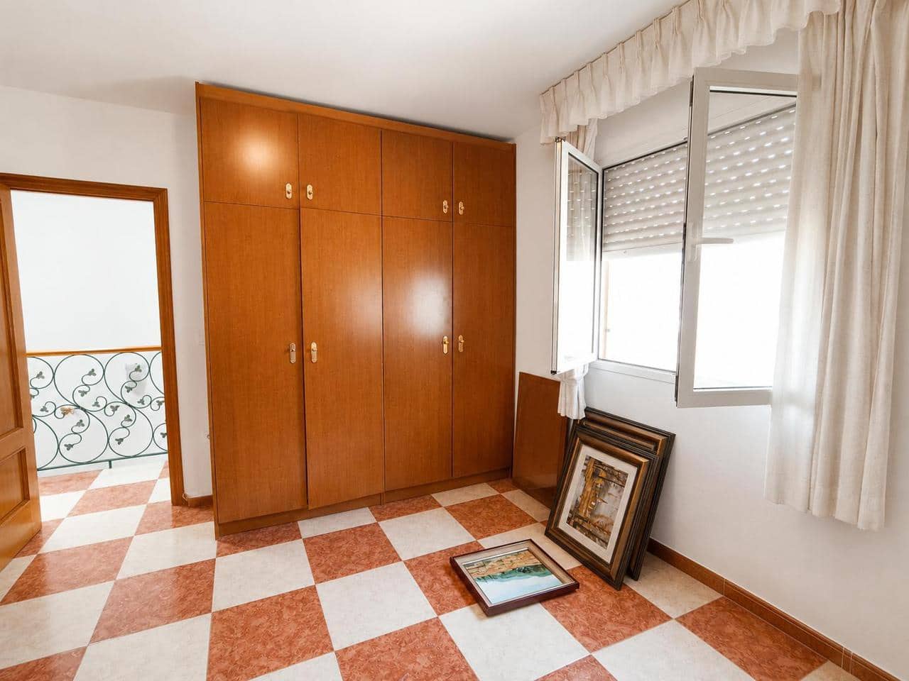 4 quarto Apartamento para venda em Vera com garagem - 220 000 € (Ref: 10021189)