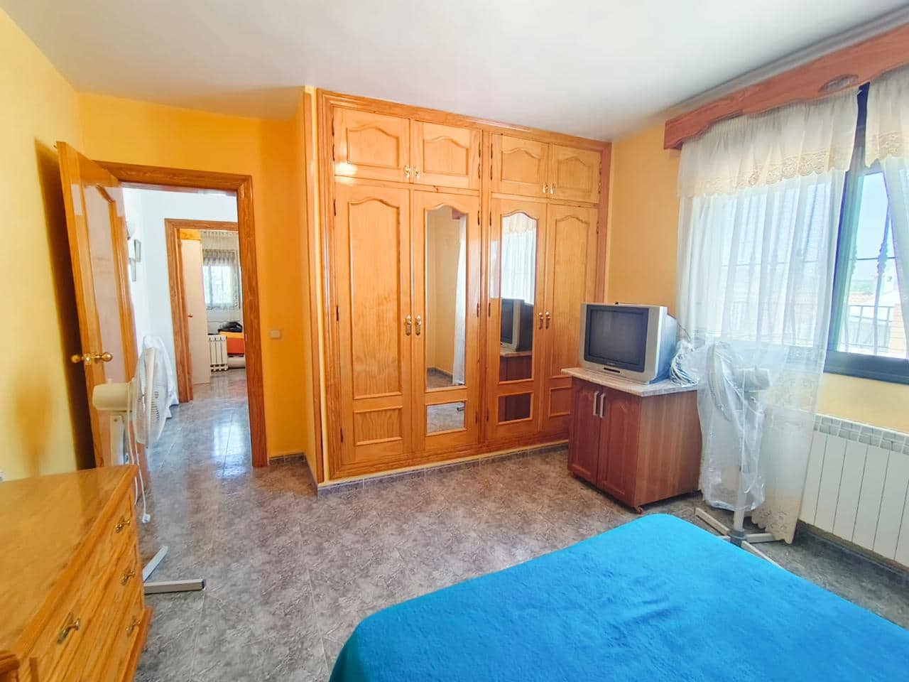 6 bedroom Finca/Country House for sale in La Huelga - € 150,000 (Ref: 10026163)
