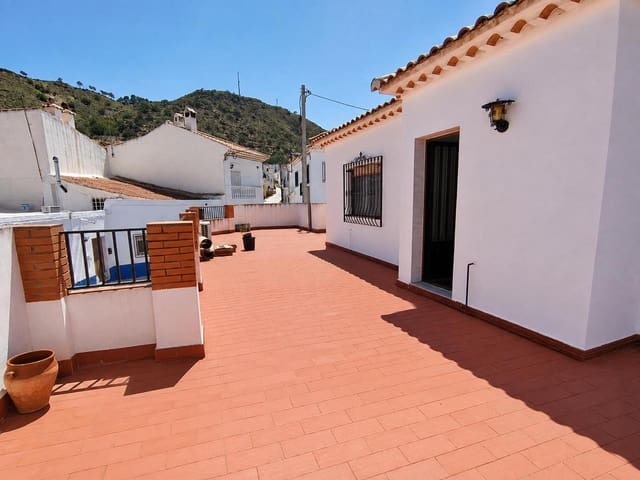 6 bedroom Finca/Country House for sale in La Huelga, Sorbas - € 150,000 (Ref: 10026163)