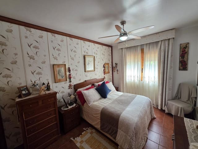 4 soverom Villa til salgs i Vera Ciudad, Vera med svømmebasseng garasje - € 395 000 (Ref: 10062752)