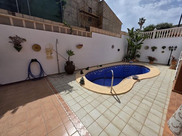4 soverom Villa til salgs i Vera Ciudad, Vera med svømmebasseng garasje - € 395 000 (Ref: 10062752)