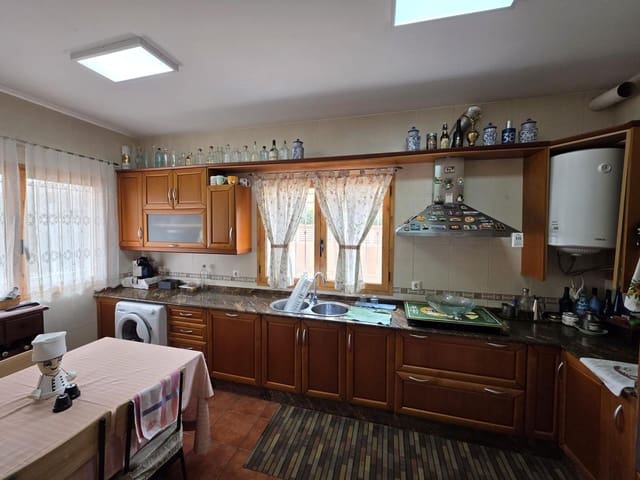 4 soverom Villa til salgs i Vera Ciudad, Vera med svømmebasseng garasje - € 395 000 (Ref: 10062752)