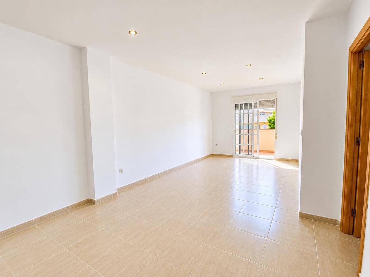 3 soverom Leilighet til salgs i Vera med garasje - € 244 000 (Ref: 10077299)