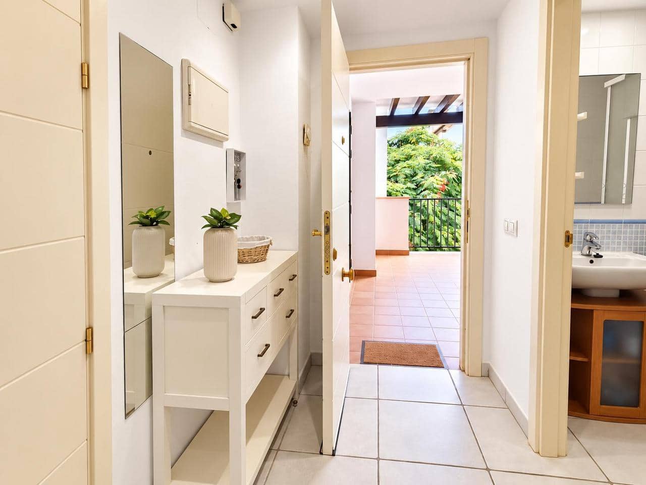 2 bedroom Flat for sale in Vera with pool garage - € 280,000 (Ref: 10130138)