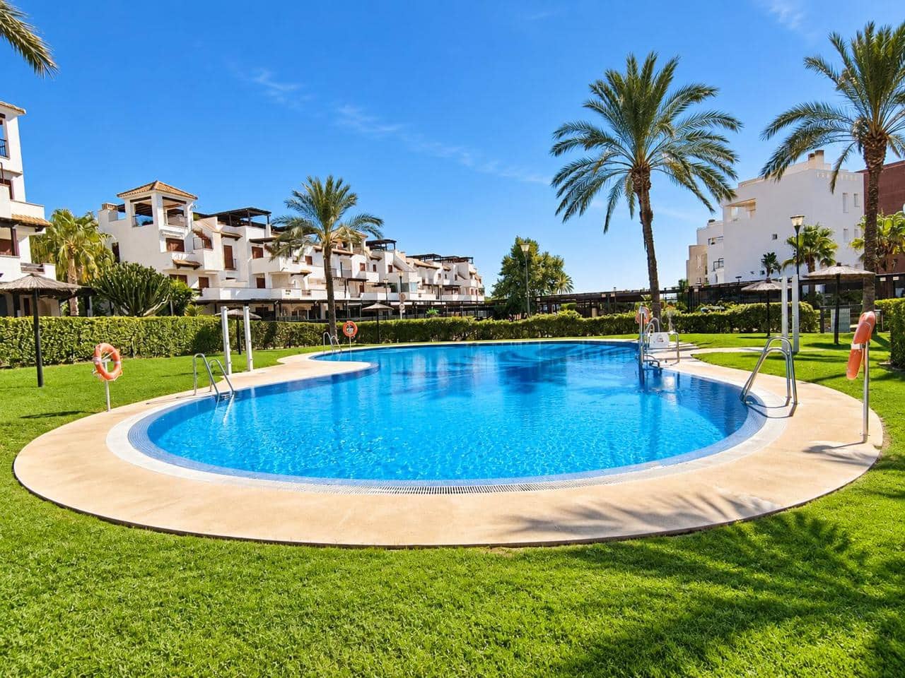 2 bedroom Flat for sale in Vera with pool garage - € 280,000 (Ref: 10130138)