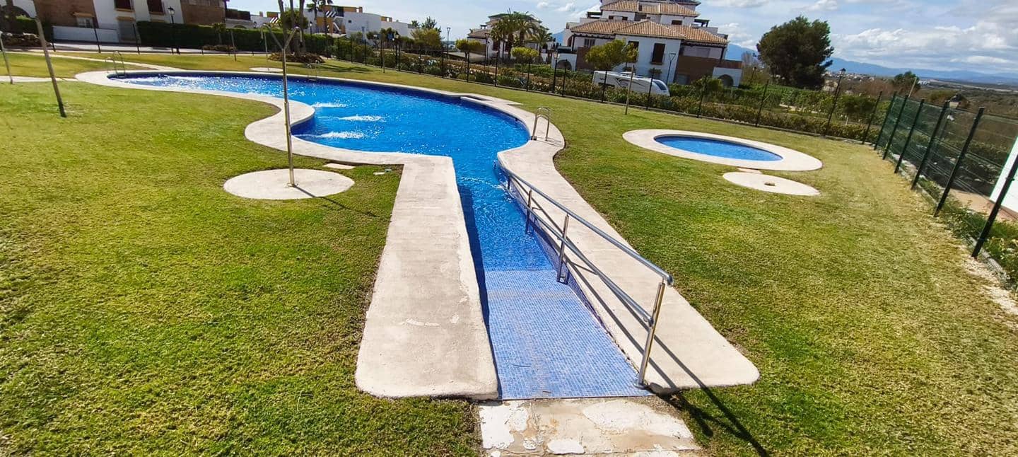 2 camera da letto Appartamento da affittare in Vera con piscina garage - 700 € (Rif: 10140157)