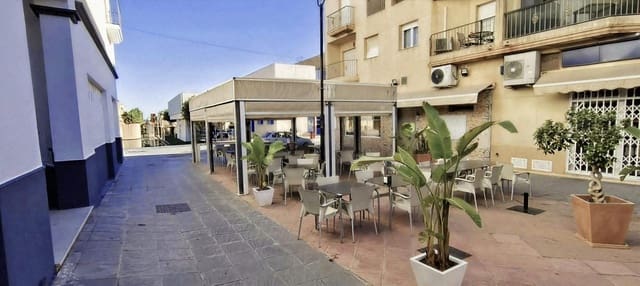 2 quarto Empresa para arrendar em Vera Ciudad, Vera - 1 650 € (Ref: 10179367)