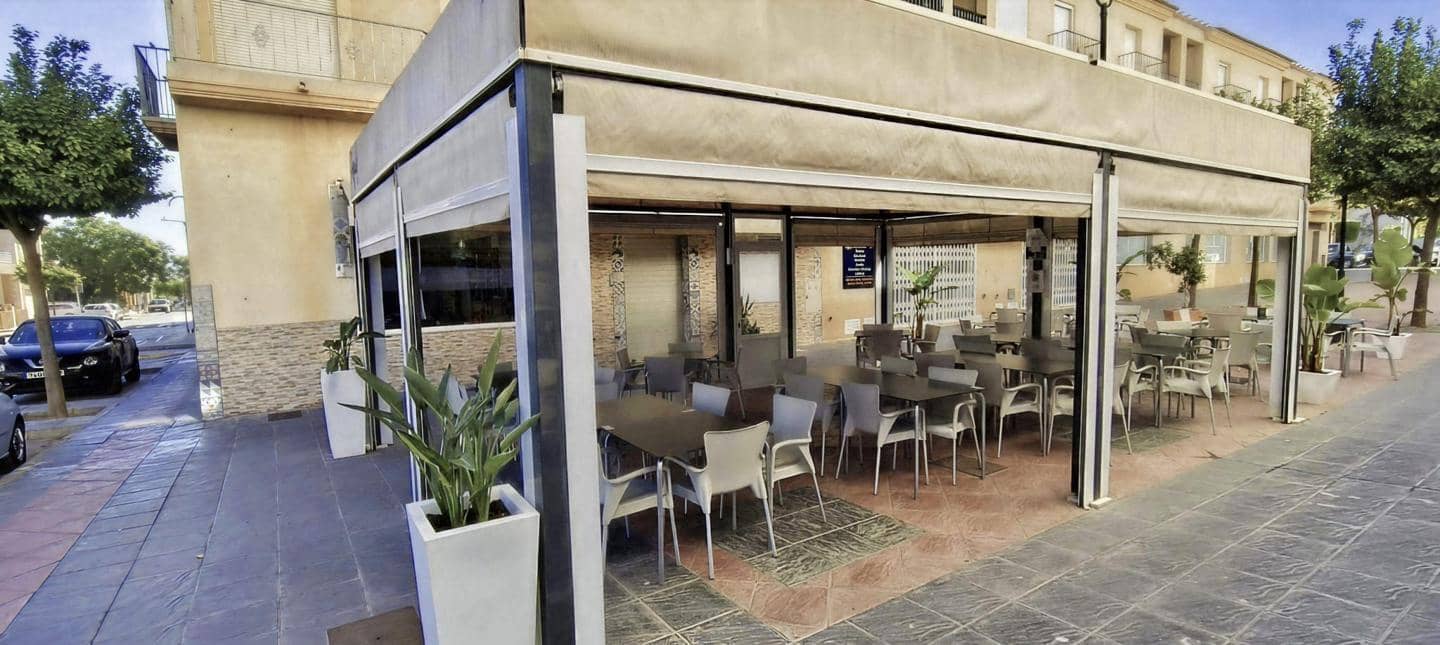 2 quarto Empresa para arrendar em Vera - 1 650 € (Ref: 10179367)