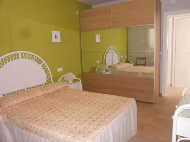 4 Zimmer Ferienvilla in Vera mit Pool - 1.900 € (Ref: 5324205)