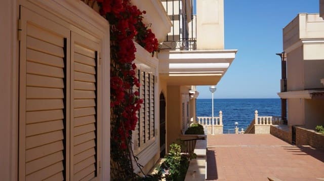 Piso de 3 habitaciones en Cuevas del Almanzora en venta con garaje - 159.000 € (Ref: 5324218)