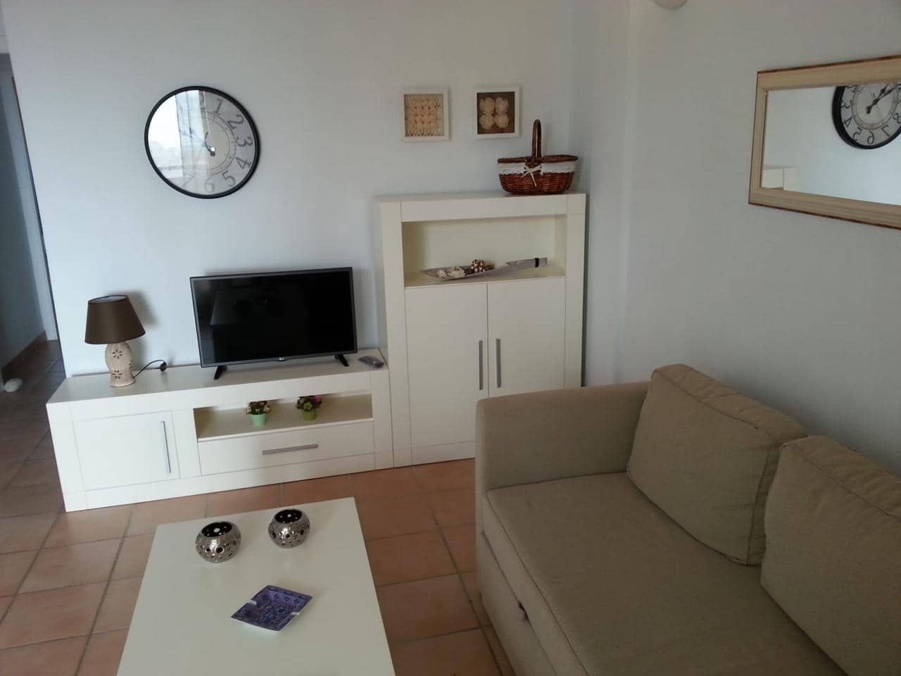 2 sypialnia Mieszkanie do wynajęcia w Mojacar z basenem garażem - 900 € (Ref: 6351192)