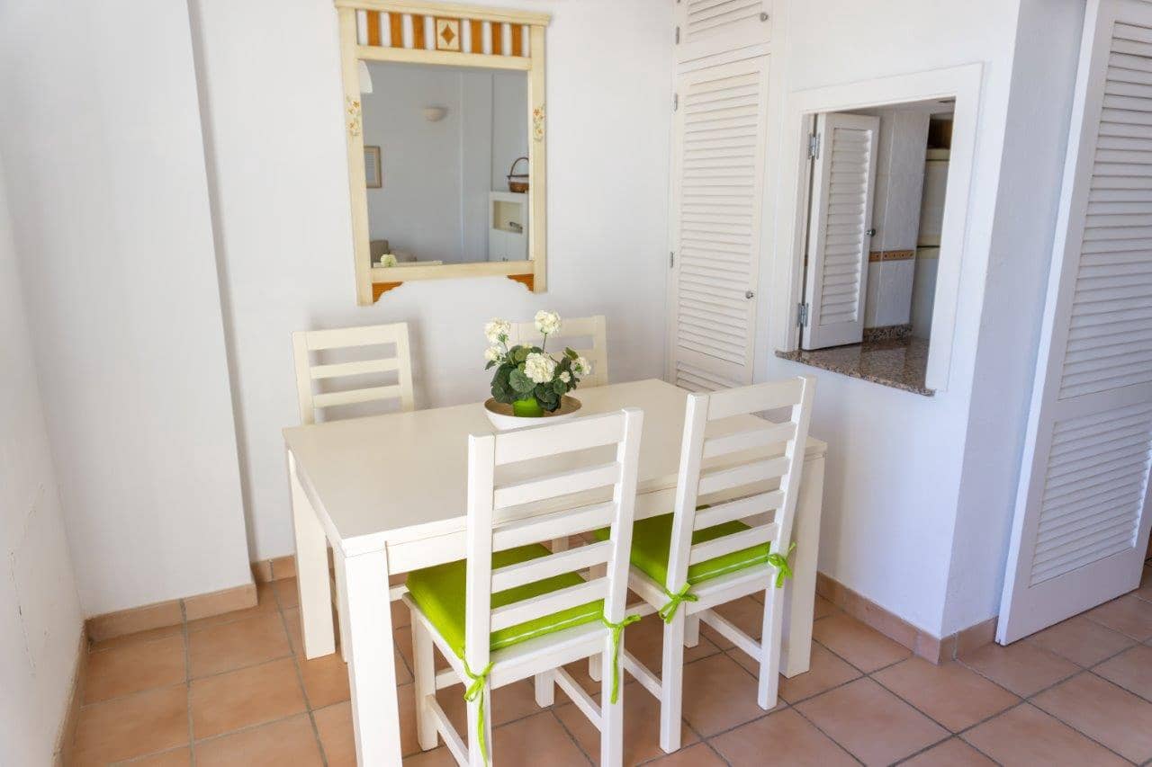 2 sypialnia Mieszkanie do wynajęcia w Mojacar z basenem garażem - 900 € (Ref: 6351192)