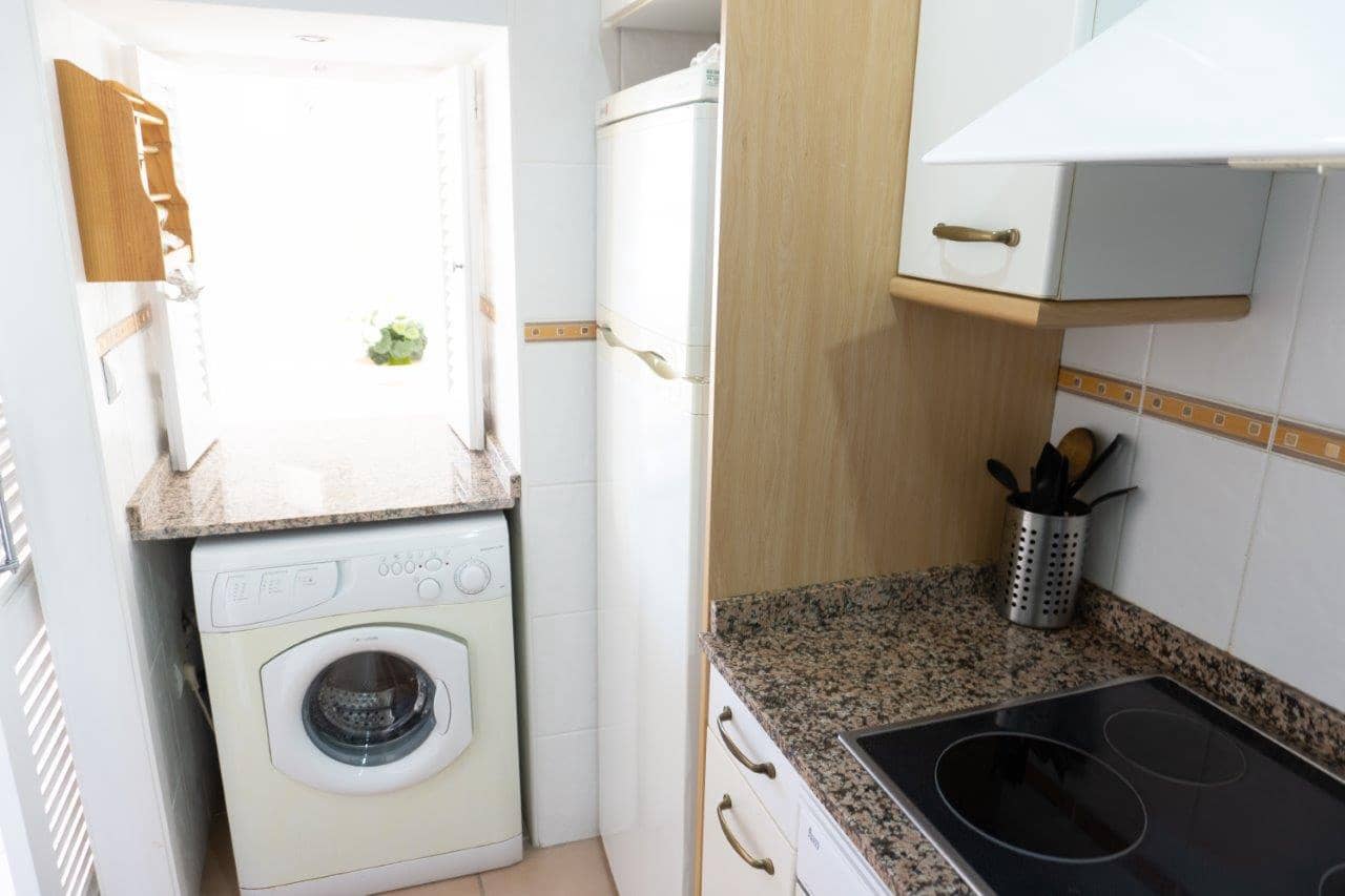 2 sypialnia Mieszkanie do wynajęcia w Mojacar z basenem garażem - 900 € (Ref: 6351192)