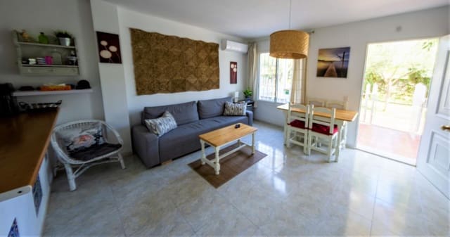 2 sypialnia Mieszkanie na kwatery wakacyjne w Las Marinas - Pueblo Laguna, Vera z basenem - 850 € (Ref: 6727835)