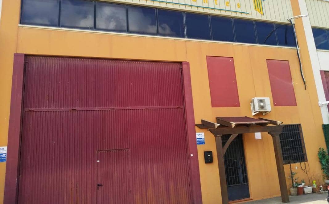 Commercial for rent in Antas - € 1,450 (Ref: 7287547)