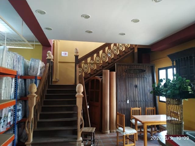 Local Commercial à louer à Antas - 1 450 € (Ref: 7287547)