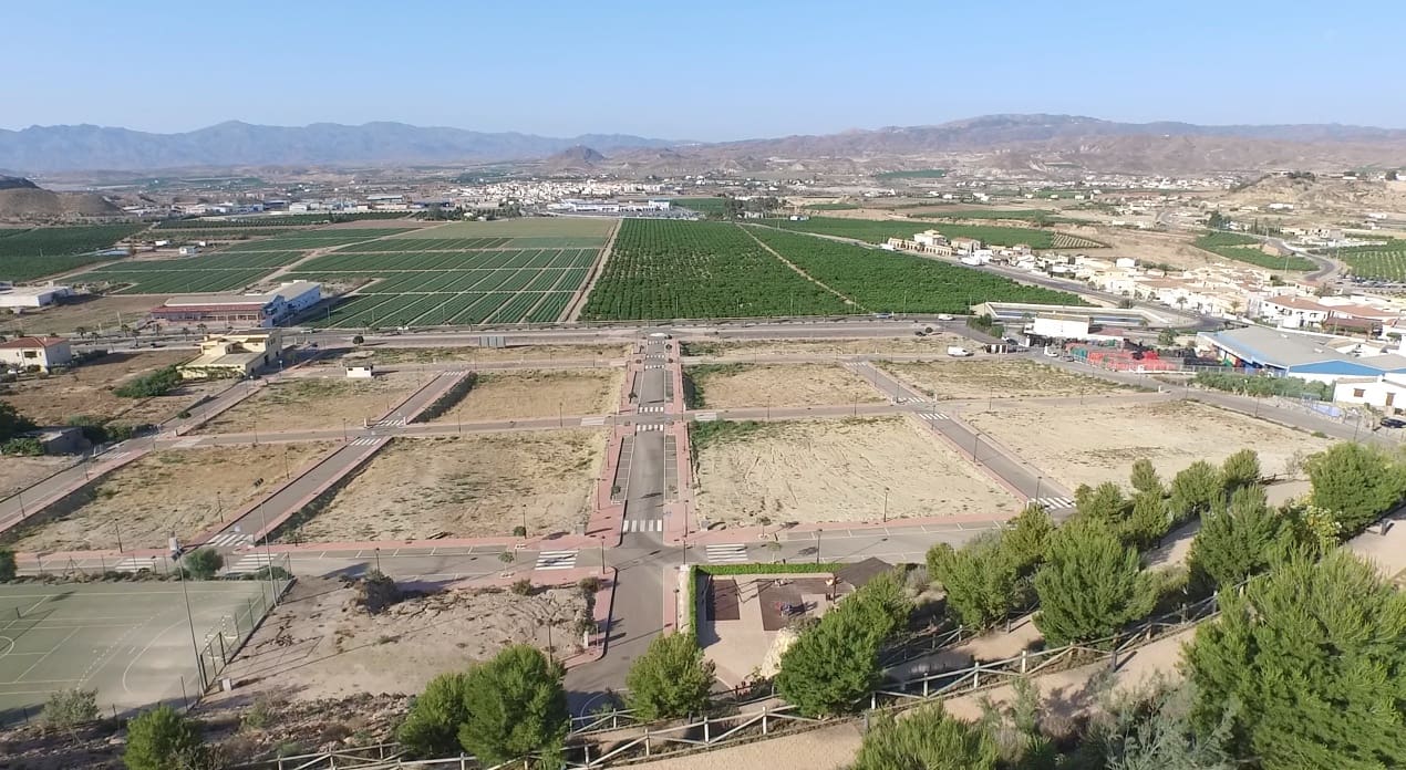 Ubebygd land til salgs i Antas - € 50 820 (Ref: 7323676)