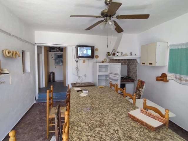 9 sovrum Villa till salu i Antas - 110 000 € (Ref: 7327227)