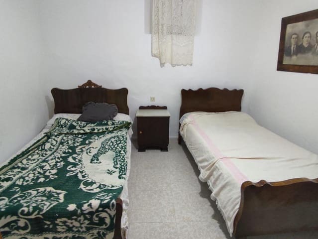 7 sypialnia Willa na sprzedaż w Antas z garażem - 105 000 € (Ref: 7327227)