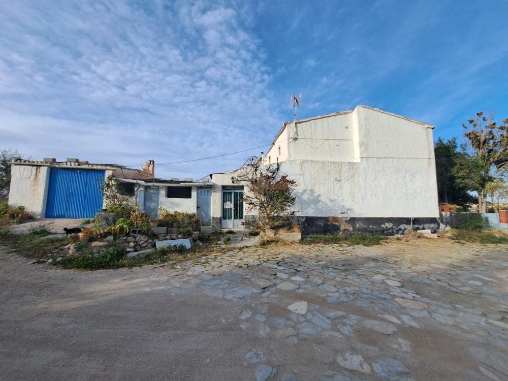 4 slaapkamer Finca/Landhuis te koop in Antas met garage - € 115.000 (Ref: 7362954)