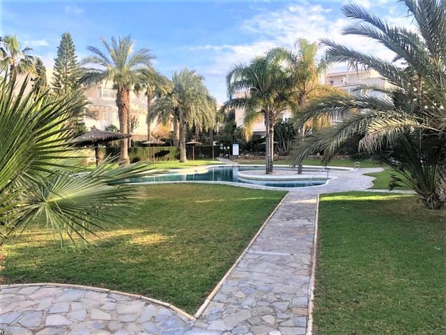 2 Zimmer Ferienwohnung in Puerto del Rey, Vera mit Pool - 800 € (Ref: 7437532)