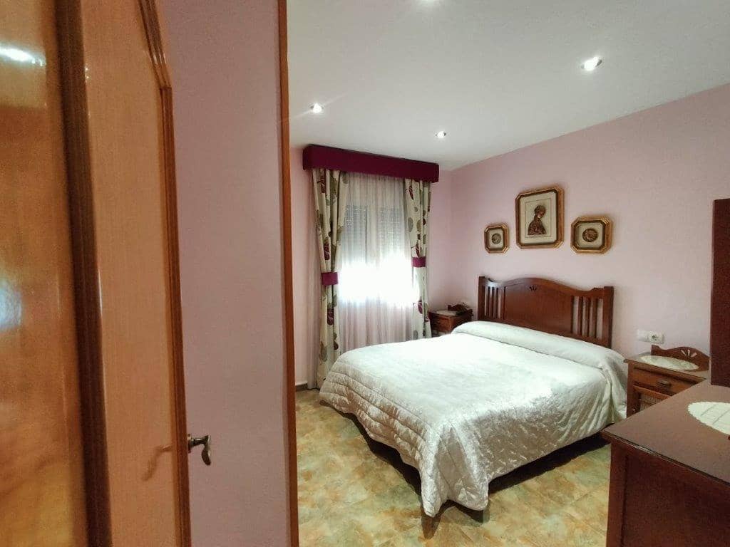 3 soveværelse Villa til salg i Aljariz med garage - € 330.000 (Ref: 7446136)