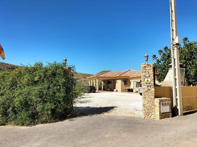 3 bedroom Villa for sale in Aljariz, Antas with garage - € 330,000 (Ref: 7446136)