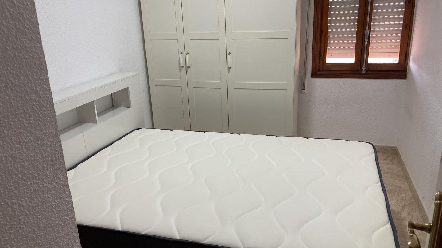 2 soveværelse Lejlighed til leje i Garrucha - € 800 (Ref: 7537732)