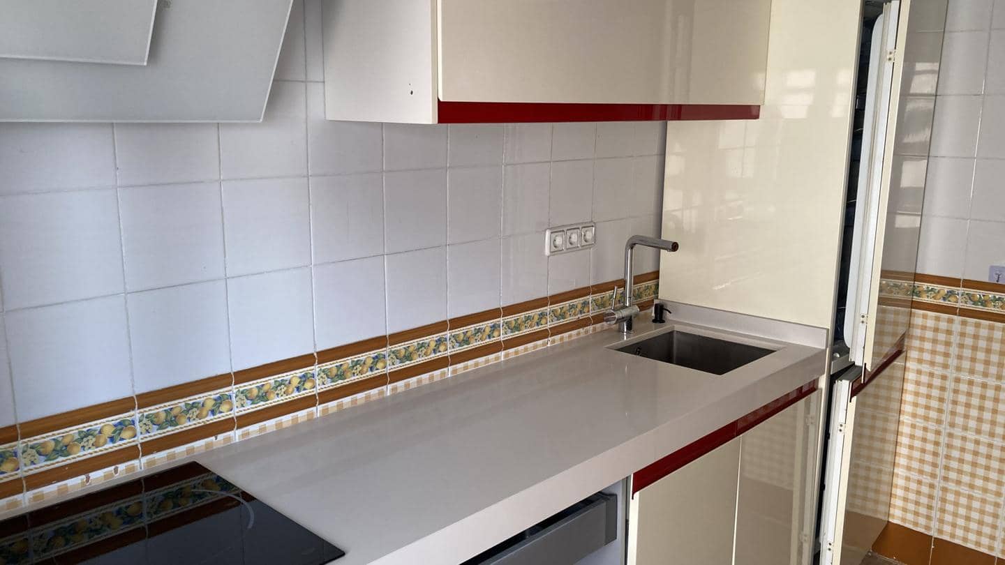 2 soveværelse Lejlighed til leje i Garrucha - € 800 (Ref: 7537732)