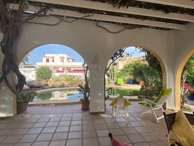 3 Zimmer Villa zu vermieten in Puerto del Rey, Vera mit Pool - 3.000 € (Ref: 7555871)