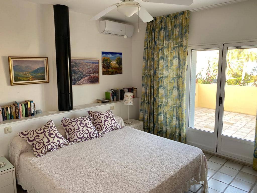 3 bedroom Villa for rent in Vera with pool - € 3,000 (Ref: 7555871)