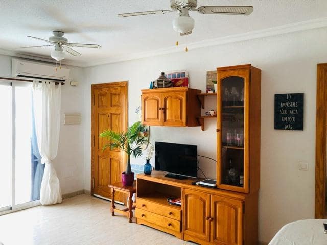 2 slaapkamer Flat voor vakantieverhuur in Vera met zwembad garage - € 900 (Ref: 7772153)