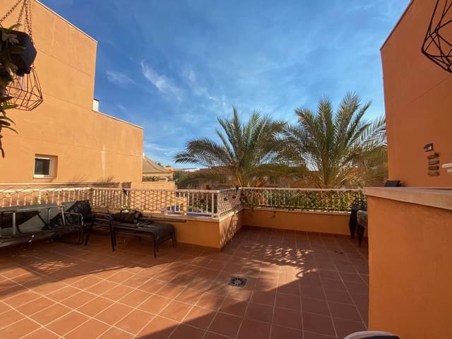 2 sovrum Lägenhet att hyra i Mojácar med pool - 700 € (Ref: 7827261)