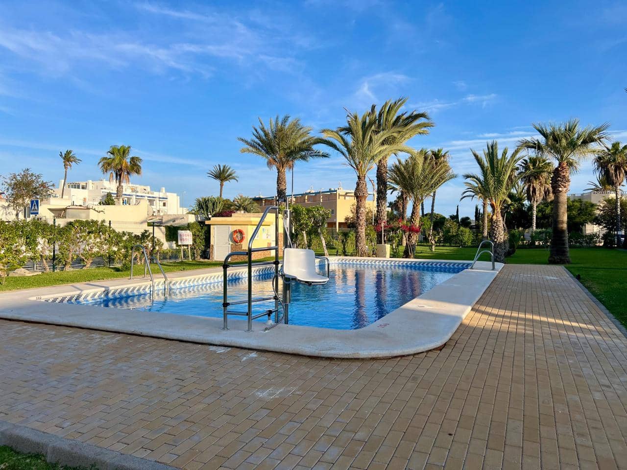 1 slaapkamer Flat voor vakantieverhuur in Vera met zwembad garage - € 750 (Ref: 7858101)