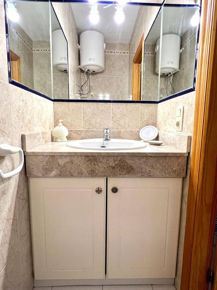 1 slaapkamer Flat voor vakantieverhuur in Vera met zwembad garage - € 750 (Ref: 7858101)