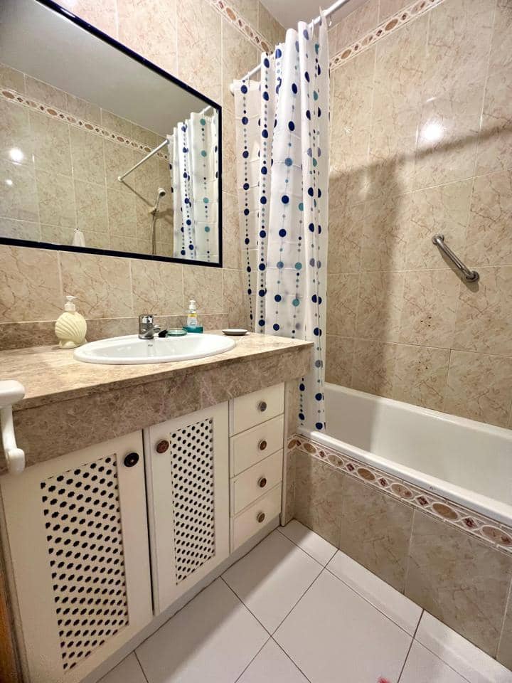 1 slaapkamer Flat voor vakantieverhuur in Vera met zwembad garage - € 750 (Ref: 7858101)