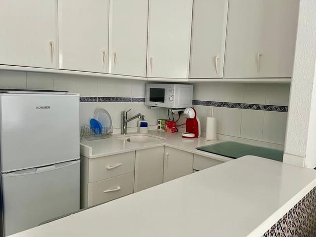 Piso de 1 habitación en Vera Playa Naturista, Vera en alquiler vacacional con piscina garaje - 750 € (Ref: 7858101)