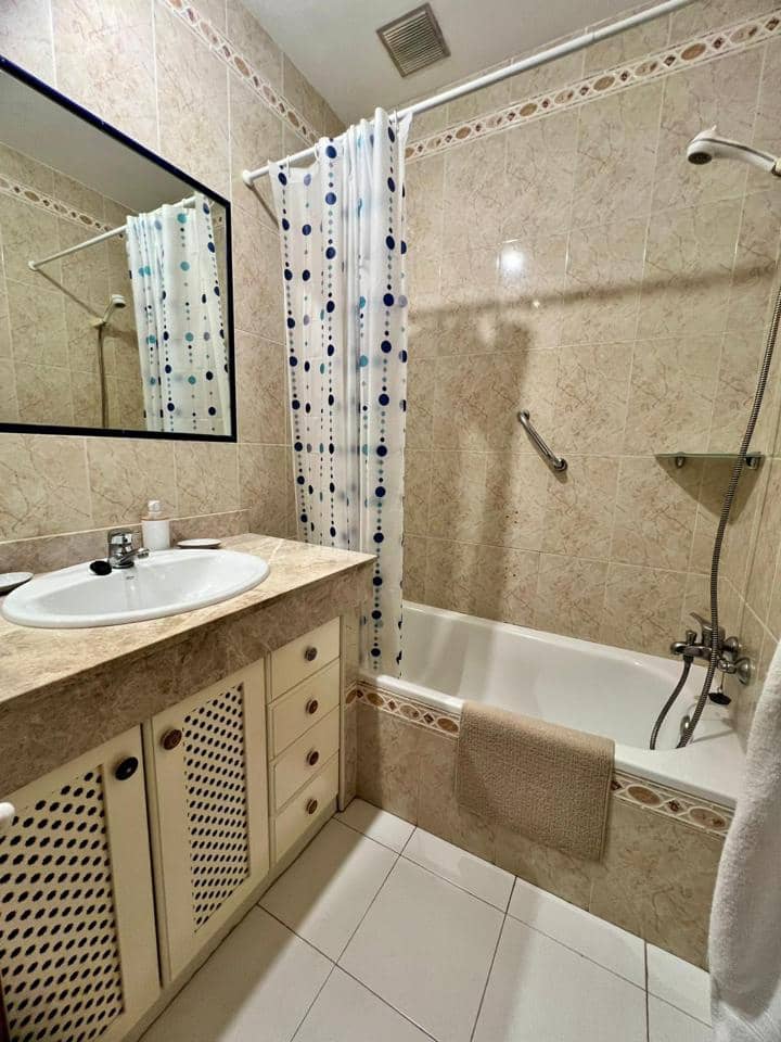   1 soveværelse   ferieLejlighed i Vera   med   swimmingpool  garage  - € 850 (Ref: 7858101)