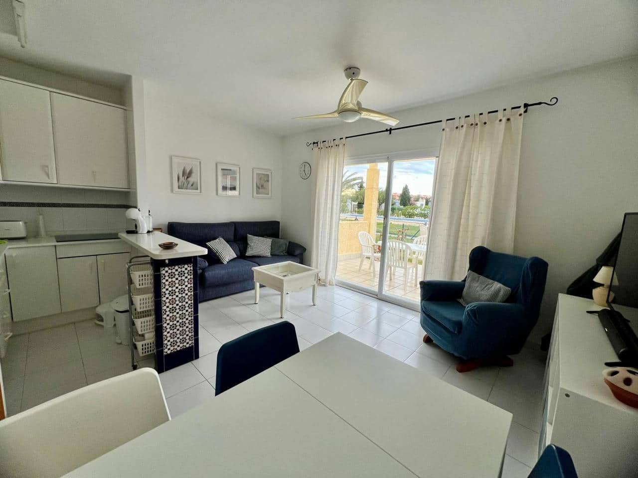   1 soveværelse   ferieLejlighed i Vera   med   swimmingpool  garage  - € 850 (Ref: 7858101)