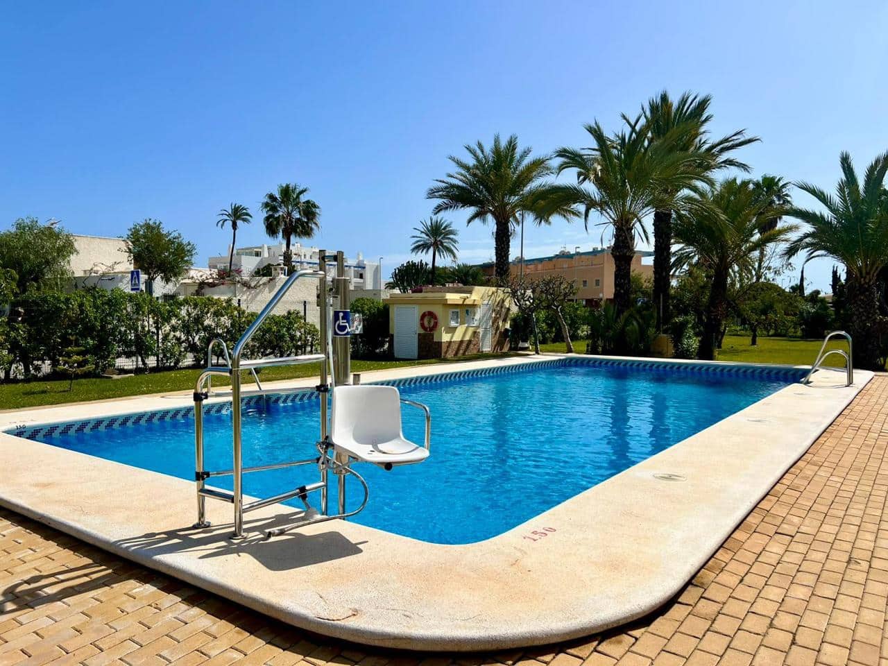   1 soveværelse   ferieLejlighed i Vera   med   swimmingpool  garage  - € 850 (Ref: 7858101)