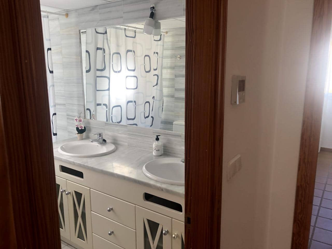 2 slaapkamer Flat voor vakantieverhuur in Vera met zwembad - € 900 (Ref: 8049623)