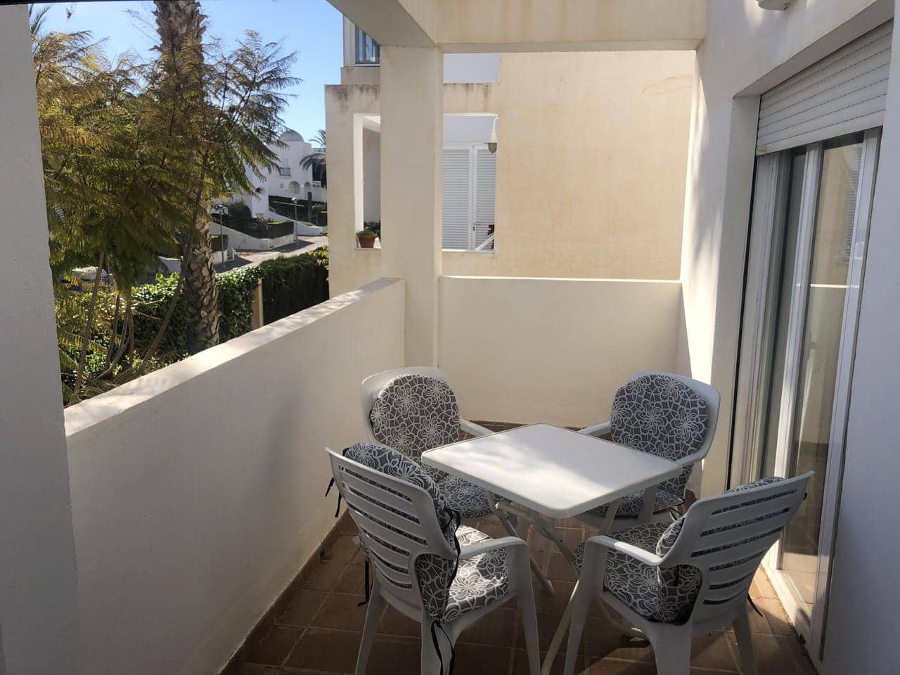 2 slaapkamer Flat voor vakantieverhuur in Vera met zwembad - € 900 (Ref: 8049623)