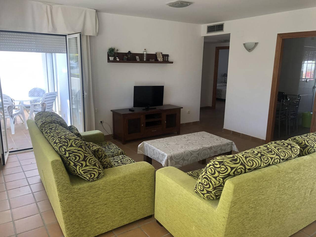 2 slaapkamer Flat voor vakantieverhuur in Vera met zwembad - € 900 (Ref: 8049623)