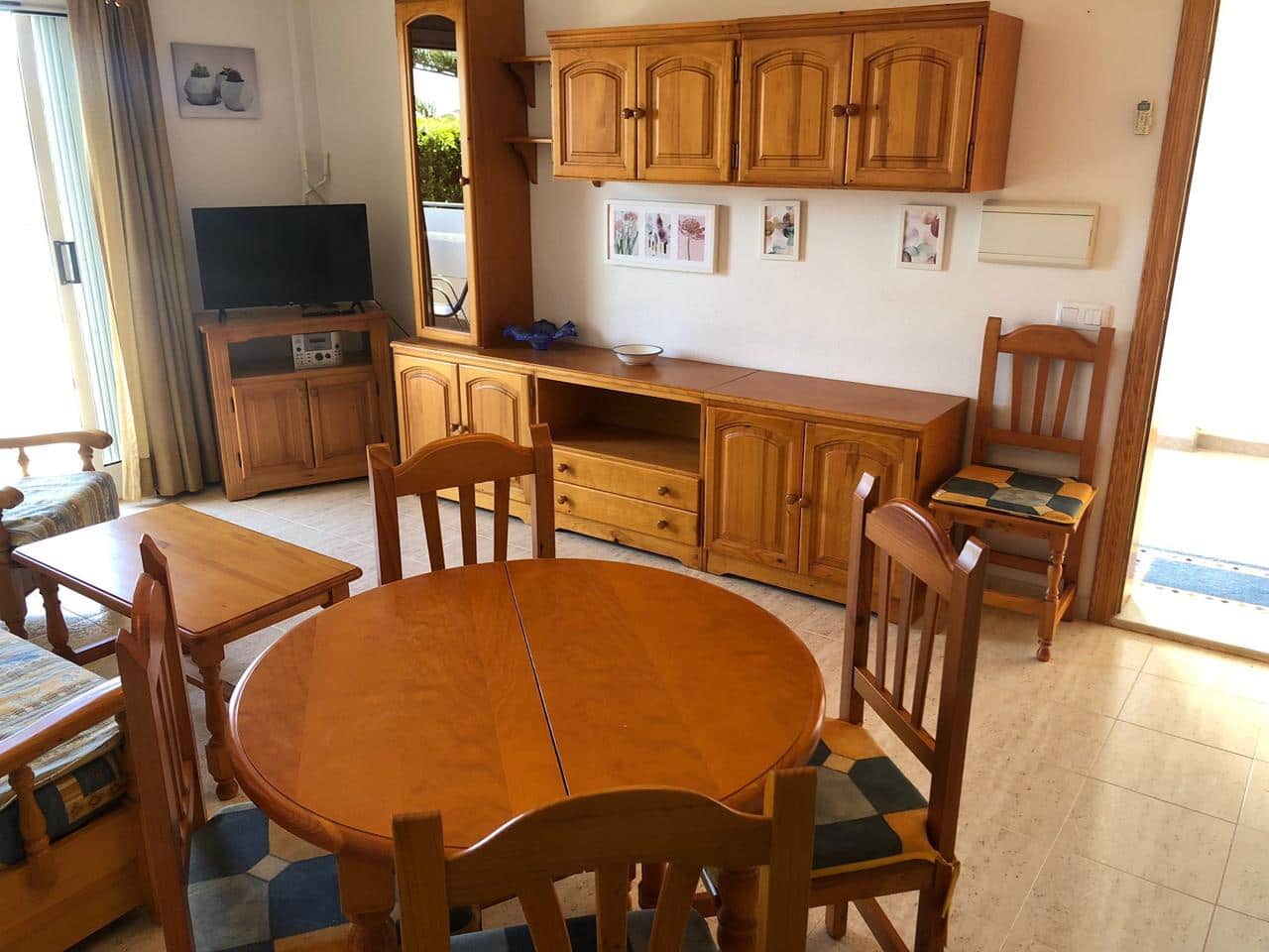   1 soveværelse   ferieLejlighed i Vera   med   swimmingpool  garage  - € 750 (Ref: 8281956)