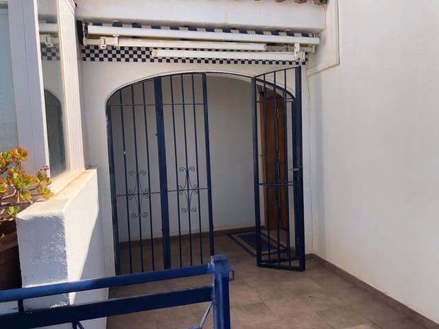 1 slaapkamer Flat voor vakantieverhuur in El Playazo, Vera met zwembad garage - € 750 (Ref: 8281956)