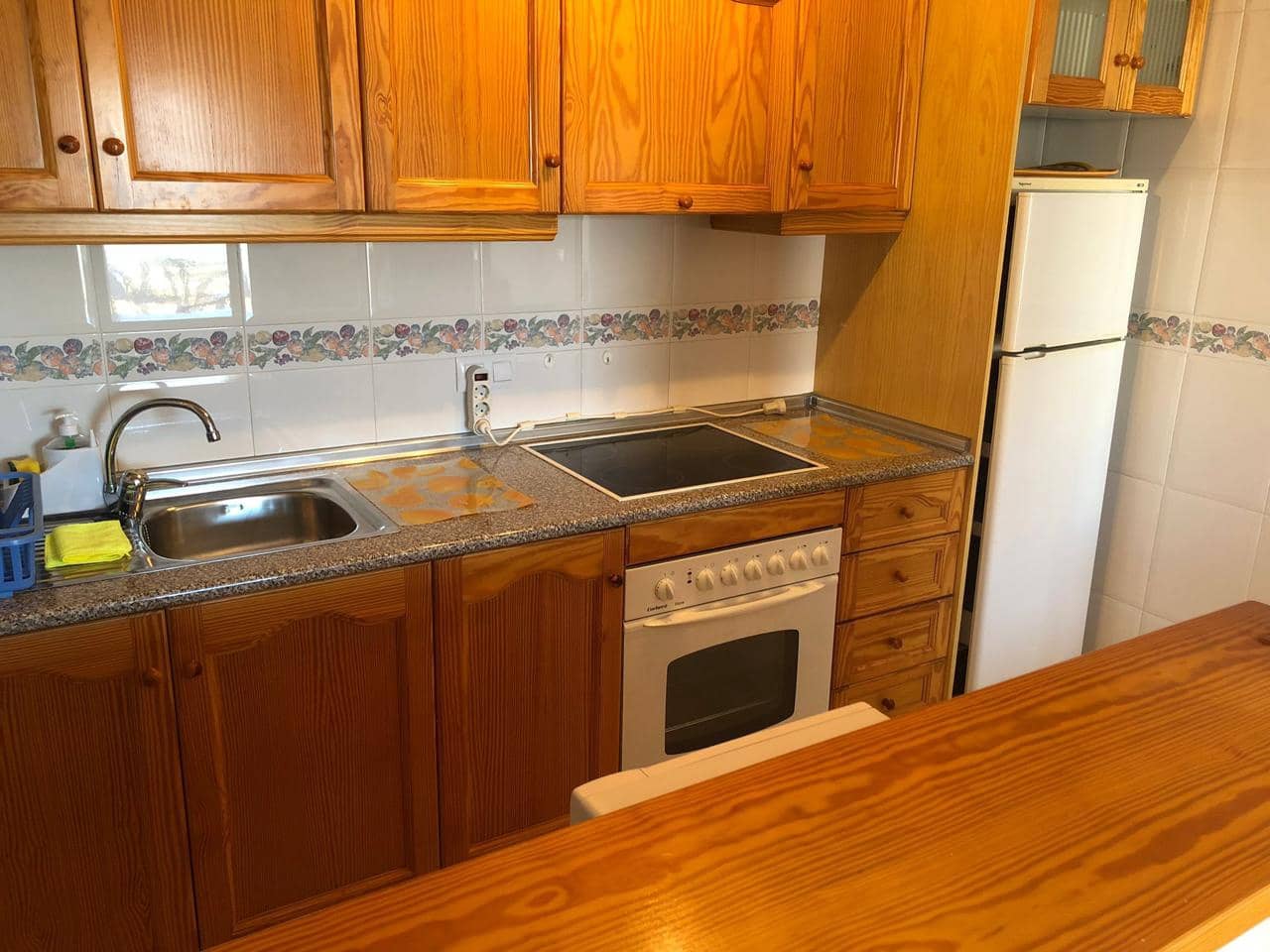   1 soveværelse   ferieLejlighed i Vera   med   swimmingpool  garage  - € 750 (Ref: 8281956)