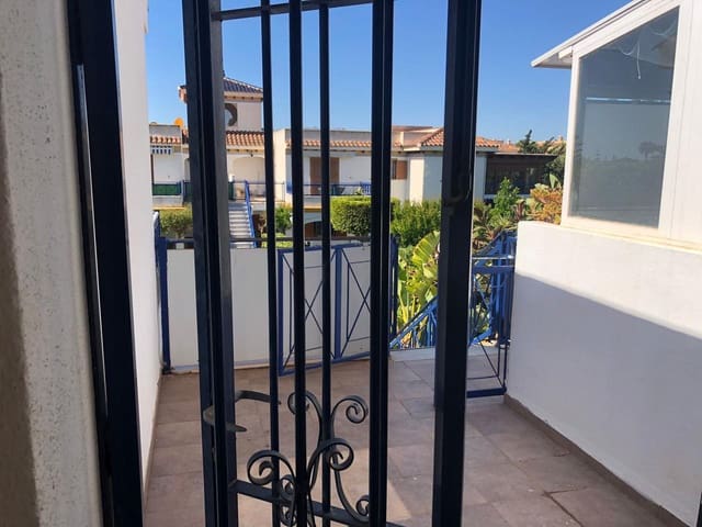 1 slaapkamer Flat voor vakantieverhuur in El Playazo, Vera met zwembad garage - € 750 (Ref: 8281956)