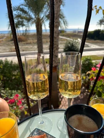 3 sypialnia Mieszkanie na kwatery wakacyjne w Las Marinas - Pueblo Laguna, Vera - 1 450 € (Ref: 8428164)