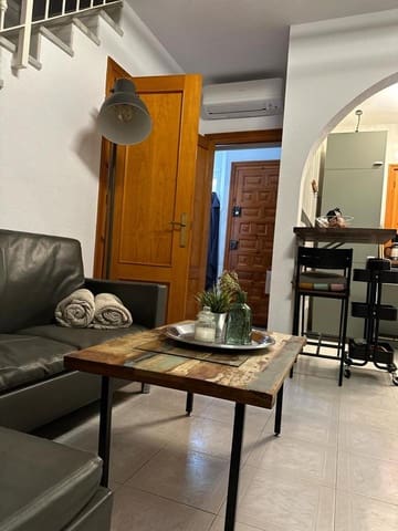 3 sypialnia Mieszkanie na kwatery wakacyjne w Las Marinas - Pueblo Laguna, Vera - 1 450 € (Ref: 8428164)