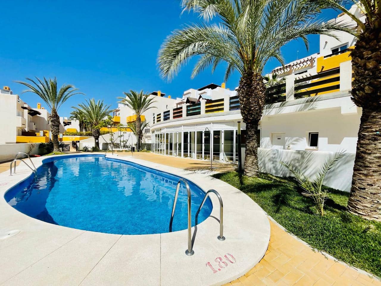 Appartement de 2 chambres de location de vacances à Vera avec piscine - 800 € (Ref: 8543957)